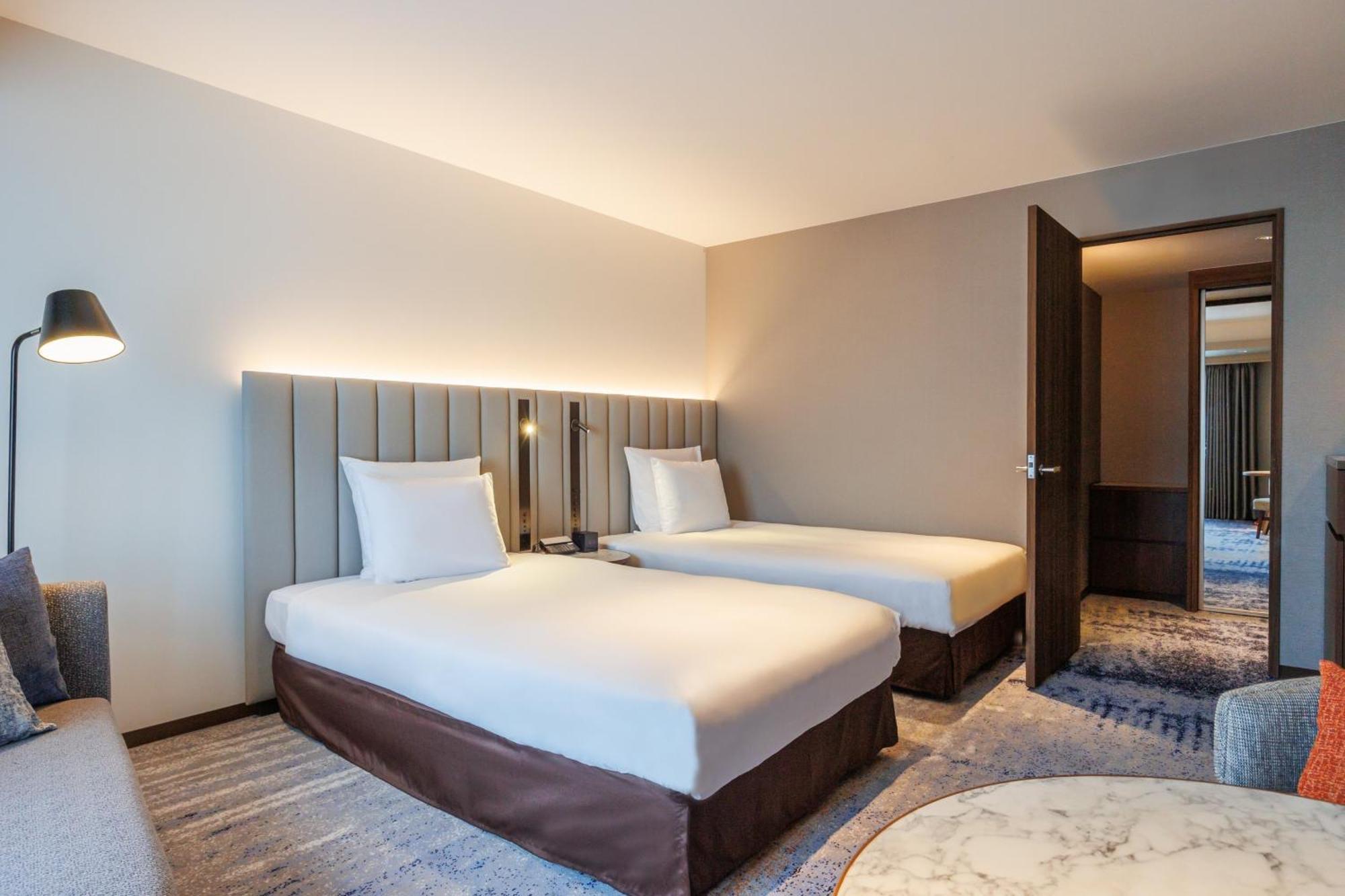 Hotel Ana Crowne Plaza Hiroshima By Ihg Exterior foto