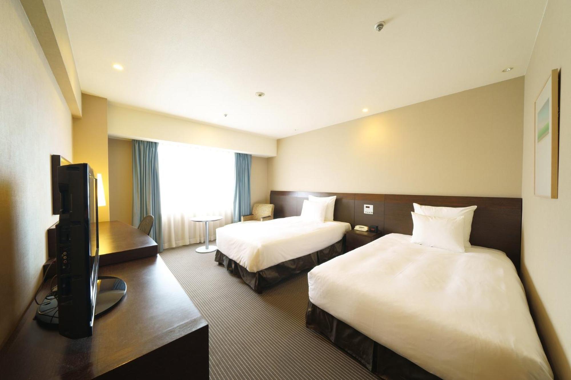 Hotel Ana Crowne Plaza Hiroshima By Ihg Exterior foto